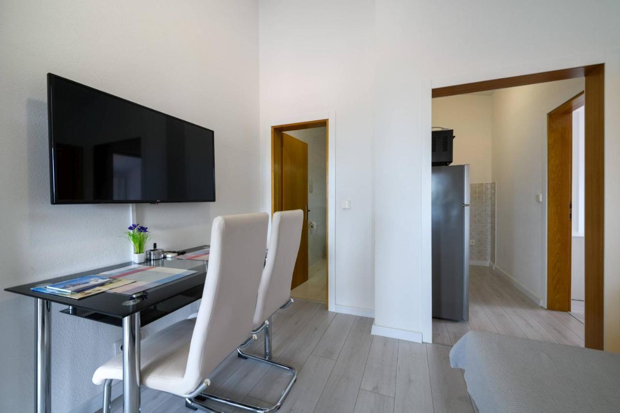 Apartments Somi Пореч Экстерьер фото